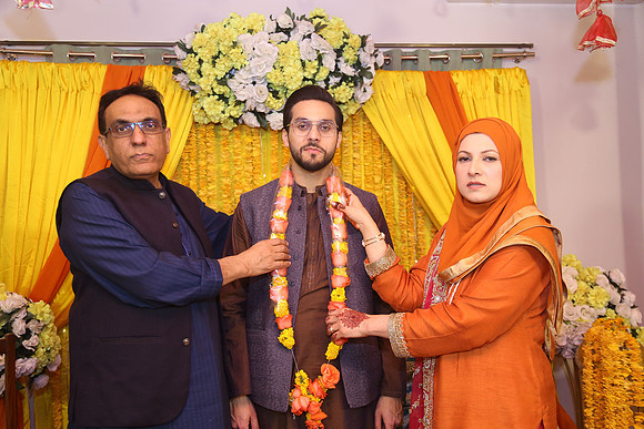 Hasan & Sundus Mehndi 00195