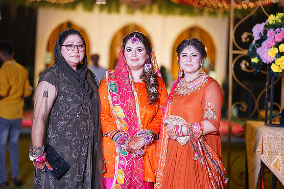 Ammara & Azeem Mehndi 00155