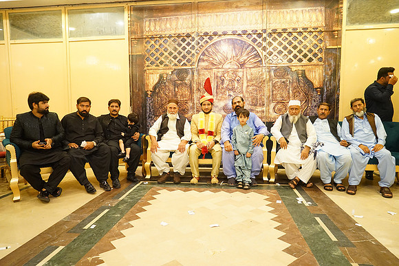 Farhan & Anum Barat 00190