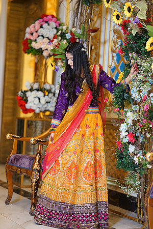 Muskan & Faizan Mehndi 00189