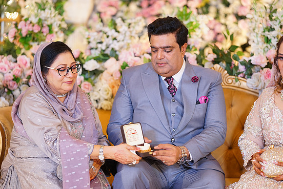 Ammara & Azeem Walima 00158
