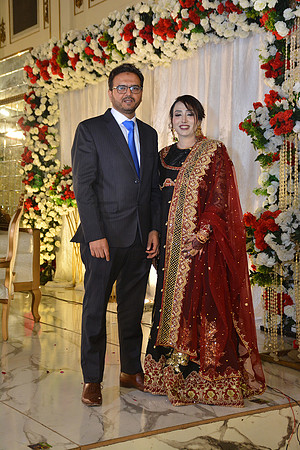 Usman & Hafsa Barat 00187