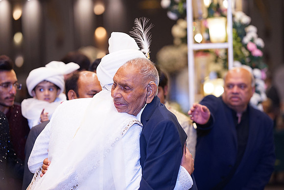 Sana & Ijaz Barat 00210
