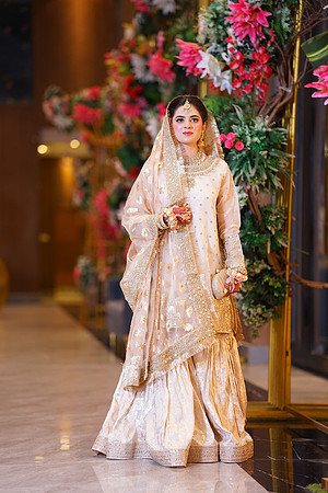 Maheen & Usama Nikah 00007