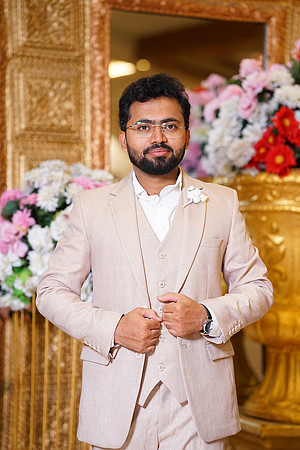 Nimra & Umair Walima 00208