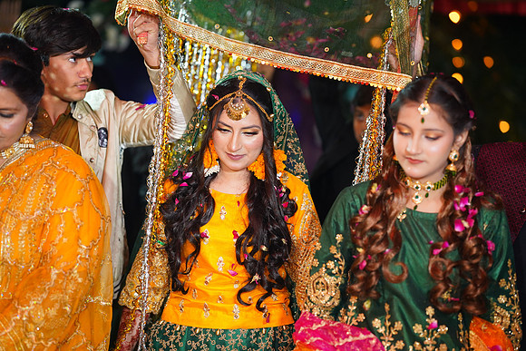 Uzair & Faria Mehndi 00240
