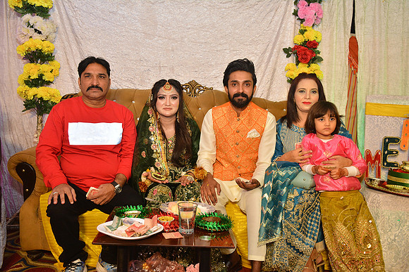 Usman & Maria Mehndi 00200