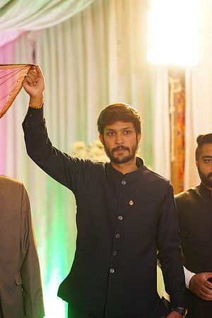 Ayesha & Arslan Mehndi 00204