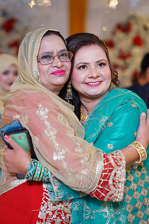 Hina & Jaffar Barat 00251