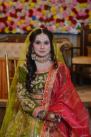 Usama & Bisma Mehndi 00033