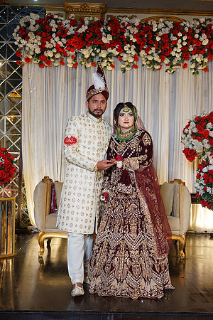 Usman & Hafsa Walima 00270