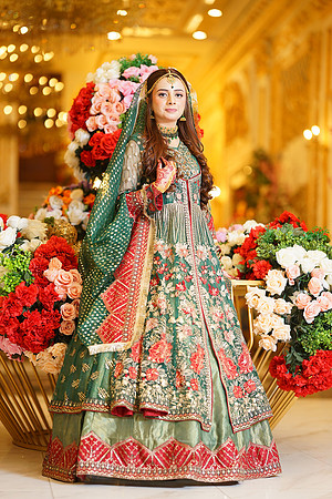 Muskan & Faizan Mehndi 00041