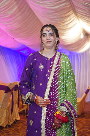 Iqra & Amjad Mehndi 00163