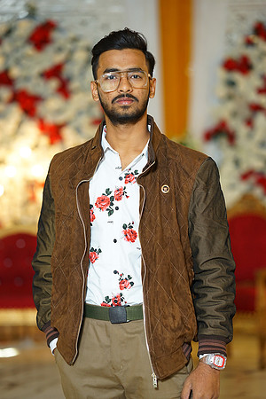 Hina & Jaffar Barat 00192