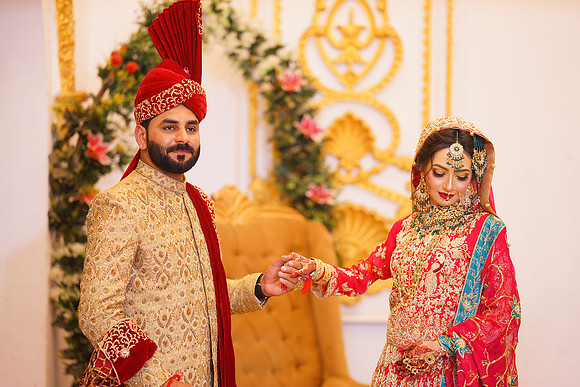 Junaid & Saman Barat 00125