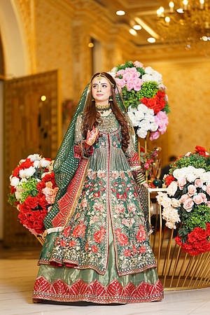 Muskan & Faizan Mehndi 00040