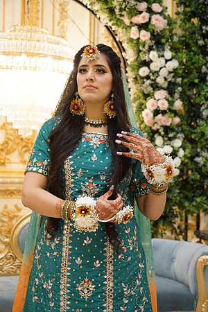 Usman & Zarwa Mehndi 00005