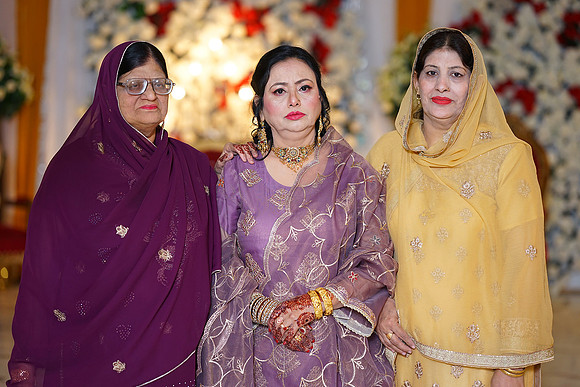 Hina & Jaffar Barat 00144