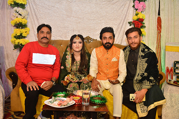Usman & Maria Mehndi 00198