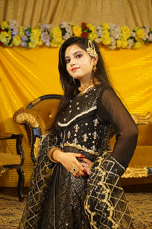 Umer Hayat & Qurat ul Ain Mehndi 00036