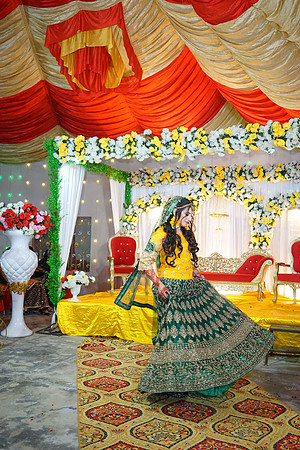 Uzair & Faria Mehndi 00078