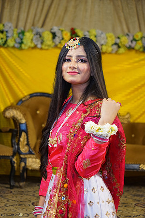Umer Hayat & Qurat ul Ain Mehndi 00227
