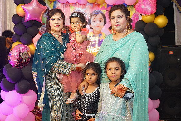 Aizel & Dur-e-Nayab Birthday 00104