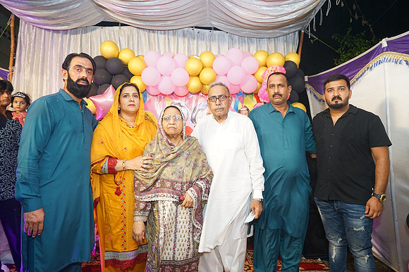 Aizel & Dur-e-Nayab Birthday 00182