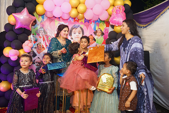 Aizel & Dur-e-Nayab Birthday 00226