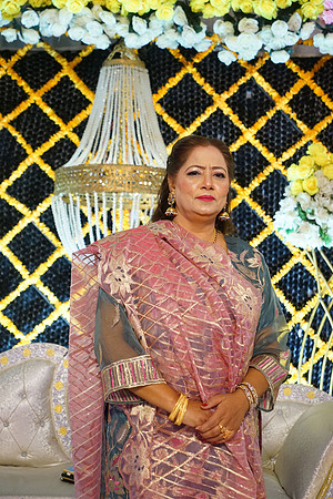 Ayesha & Arslan Mehndi 00146