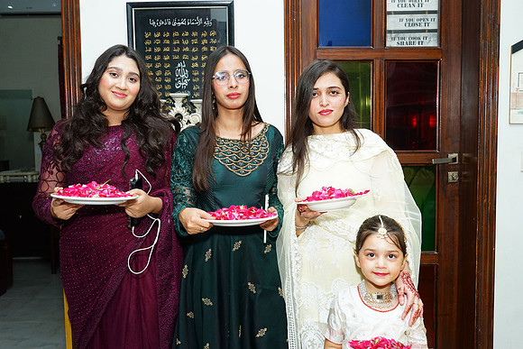 Nahl & Rehman Engagement 00120