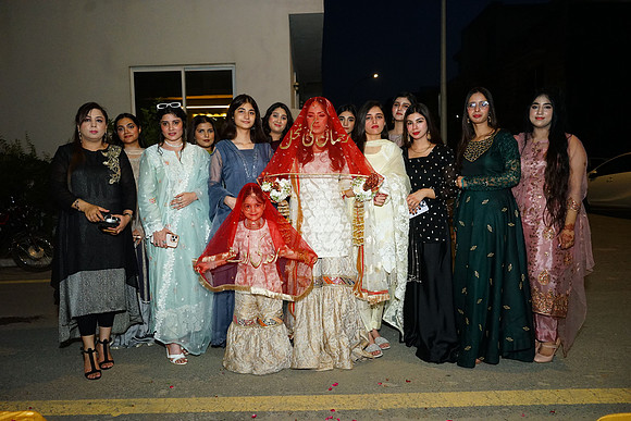 Nahl & Rehman Engagement 00138