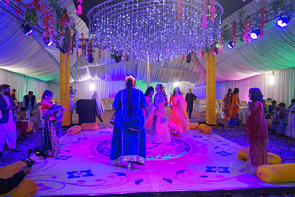 Ayesha & Arslan Mehndi 00134