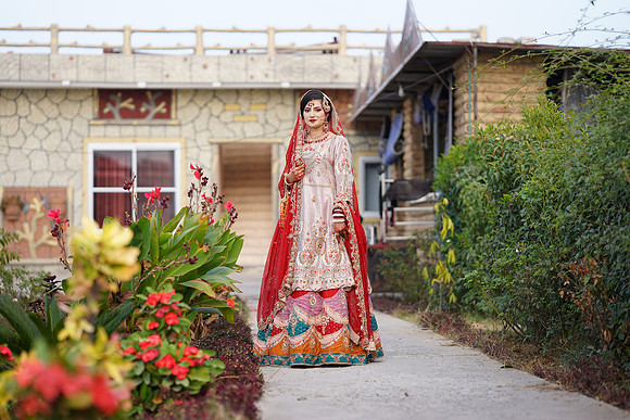Uzair & Faria Barat 00096