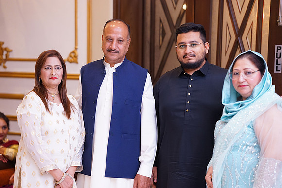 Abdul Mueed & Maria 00149