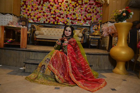 Usama & Bisma Mehndi 00079