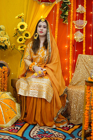 Mahnoor & Farooq Mayon 00003