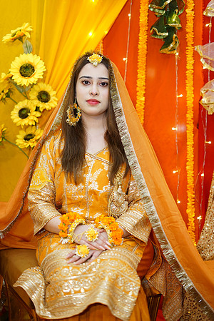 Mahnoor & Farooq Mayon 00010