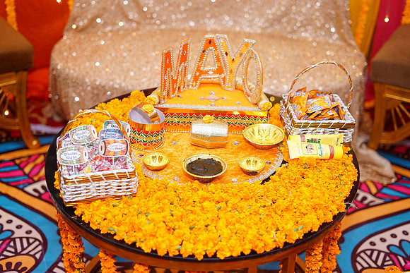 Mahnoor & Farooq Mayon 00057