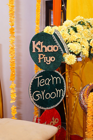 Mahnoor & Farooq Mayon 00059