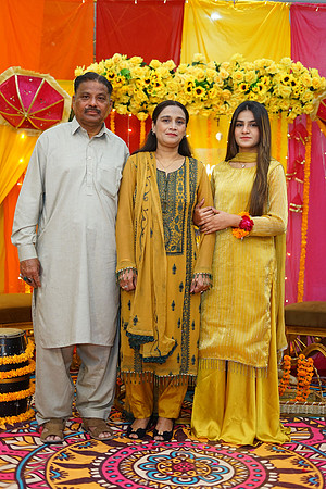 Mahnoor & Farooq Mayon 00137