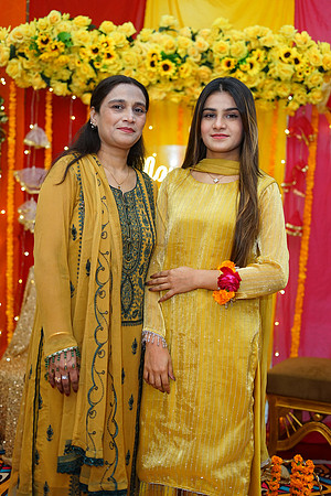 Mahnoor & Farooq Mayon 00138