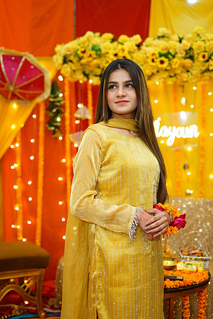 Mahnoor & Farooq Mayon 00148