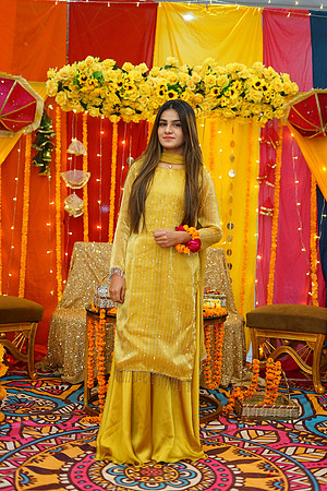 Mahnoor & Farooq Mayon 00150