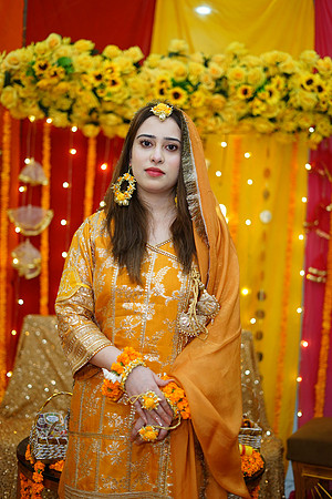 Mahnoor & Farooq Mayon 00167