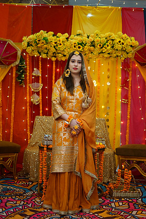 Mahnoor & Farooq Mayon 00169