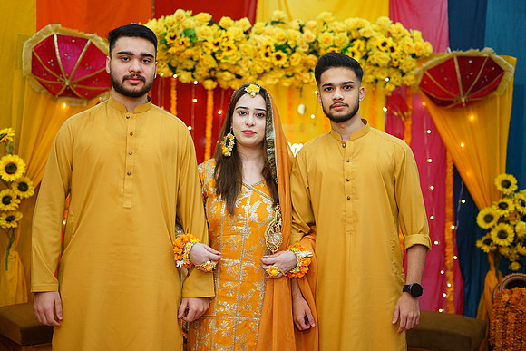 Mahnoor & Farooq Mayon 00174
