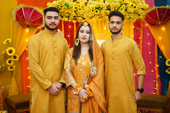 Mahnoor & Farooq Mayon 00172