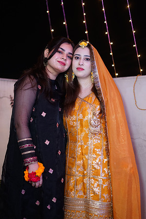 Mahnoor & Farooq Mayon 00199