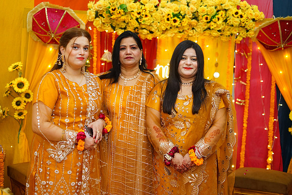 Mahnoor & Farooq Mayon 00216
